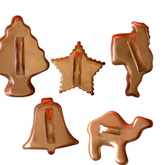 VTG Copper Colored Aluminum Cookie Cutters Lot of 5 Santa Tree Star Bell Camel - Picture 2 of 7